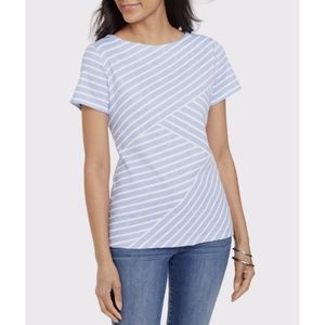 ✨3/$15 Karen Scott | Blue Boat Neck Geometric Pattern Tee